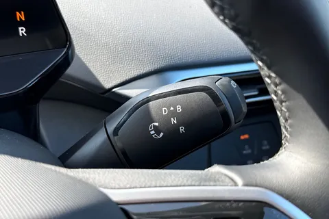 Volkswagen ID.4 Pure 52kWh Match Auto 5dr Thumbnail #23