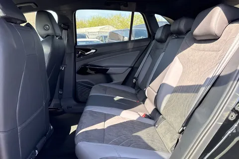  Volkswagen ID.4 Pure 52kWh Match Auto 5dr Thumbnail #34