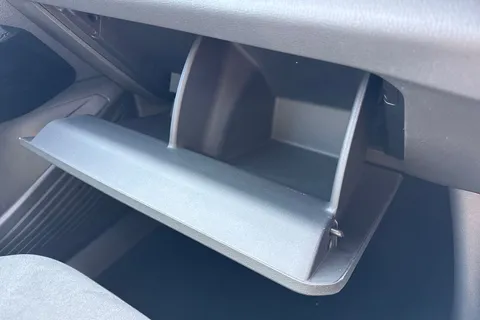  Volkswagen ID.4 Pure 52kWh Match Auto 5dr Thumbnail #43