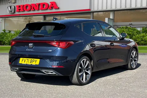 FV71BPY SEAT Leon 1.5 eTSI MHEV FR Sport DSG Euro 6 (s/s) 5dr Thumbnail #9