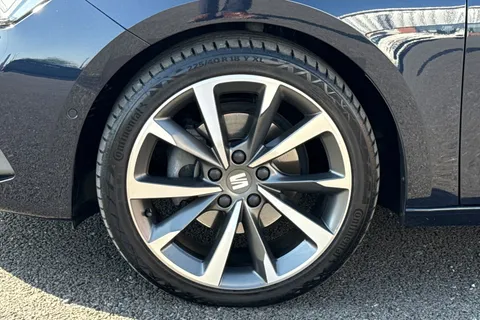 FV71BPY SEAT Leon 1.5 eTSI MHEV FR Sport DSG Euro 6 (s/s) 5dr Thumbnail #16