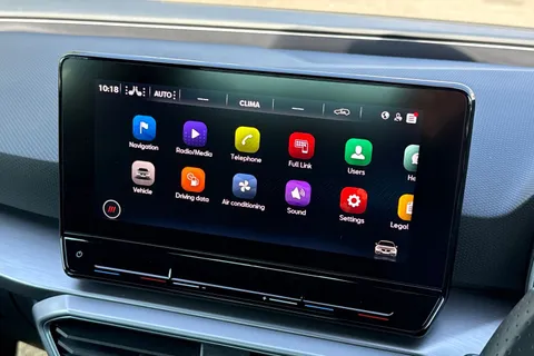 FV71BPY SEAT Leon 1.5 eTSI MHEV FR Sport DSG Euro 6 (s/s) 5dr Thumbnail #21