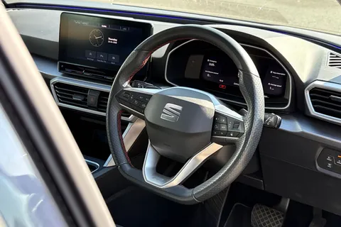 FV71BPY SEAT Leon 1.5 eTSI MHEV FR Sport DSG Euro 6 (s/s) 5dr Thumbnail #33