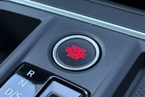 FV71BPY SEAT Leon 1.5 eTSI MHEV FR Sport DSG Euro 6 (s/s) 5dr Thumbnail #42