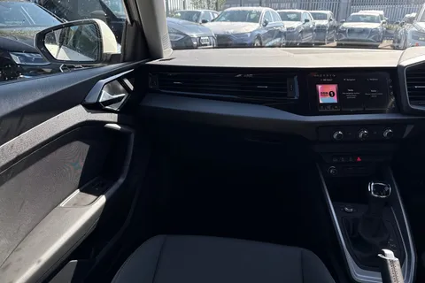 PK75XCV Audi A1 Sport 30 TFSI  116 PS S tronic Thumbnail #20