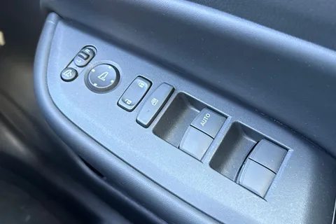 GN23XGC Honda Jazz 1.5 i-MMD Hybrid SR 5dr eCVT Thumbnail #37