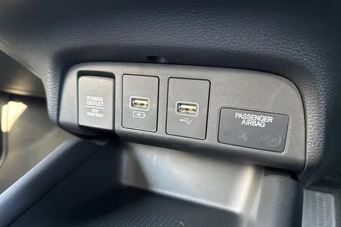 GN23XGC Honda Jazz 1.5 i-MMD Hybrid SR 5dr eCVT Thumbnail #40