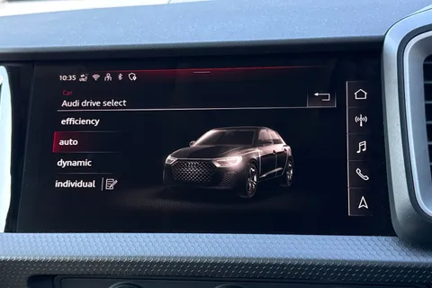 PK75XCV Audi A1 Sport 30 TFSI  116 PS S tronic Thumbnail #37