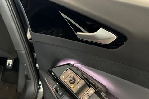  Volkswagen ID.4 Pro 77kWh Black Edition Auto 4Motion 5dr Thumbnail #20