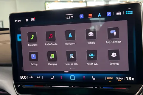  Volkswagen ID.4 Pro 77kWh Black Edition Auto 4Motion 5dr Thumbnail #25