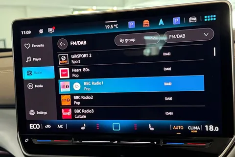  Volkswagen ID.4 Pro 77kWh Black Edition Auto 4Motion 5dr Thumbnail #26