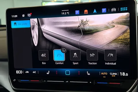  Volkswagen ID.4 Pro 77kWh Black Edition Auto 4Motion 5dr Thumbnail #28