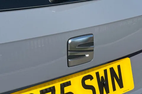 KR75SWN SEAT Arona 1.0 TSI FR Black Edition DSG Euro 6 (s/s) 5dr Thumbnail #28