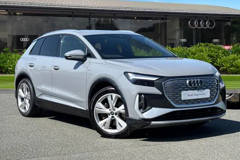 LL72CBV Audi Q4 e-tron Q4  S line 40 e-tron  150,00 kW Thumbnail #2