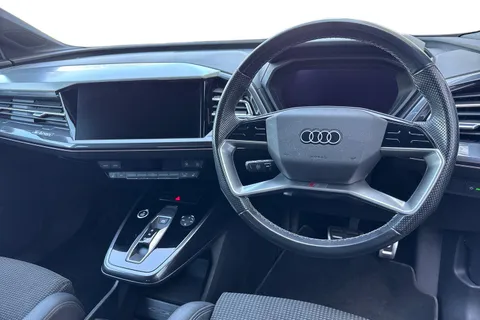 LL72CBV Audi Q4 e-tron Q4  S line 40 e-tron  150,00 kW Thumbnail #19