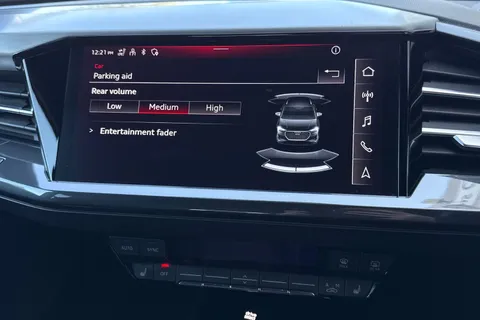 LL72CBV Audi Q4 e-tron Q4  S line 40 e-tron  150,00 kW Thumbnail #34