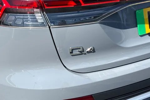 LL72CBV Audi Q4 e-tron Q4  S line 40 e-tron  150,00 kW Thumbnail #42