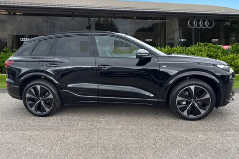  Audi Q6 E-Tron 100kWh Black Edition Auto quattro 5dr Thumbnail #4