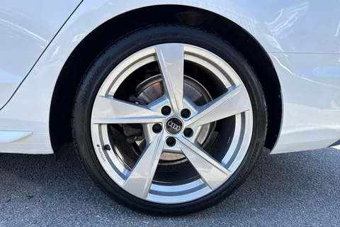 L70RNM Audi A4 Avant Avant S line 35 TFSI  150 PS S tronic Thumbnail #14