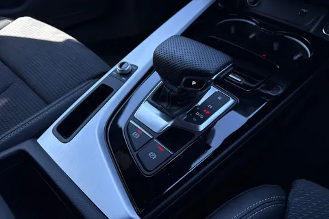 L70RNM Audi A4 Avant Avant S line 35 TFSI  150 PS S tronic Thumbnail #24