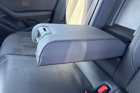 L70RNM Audi A4 Avant Avant S line 35 TFSI  150 PS S tronic Thumbnail #28