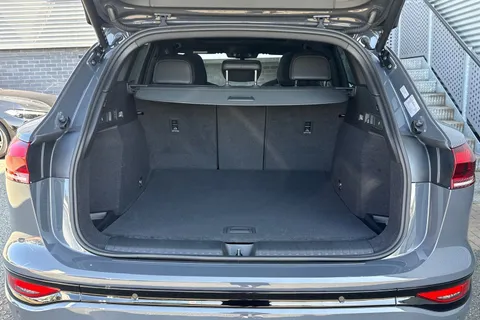  Audi Sq6 E-Tron 100kWh S Black Edition Auto quattro 5dr Thumbnail #7