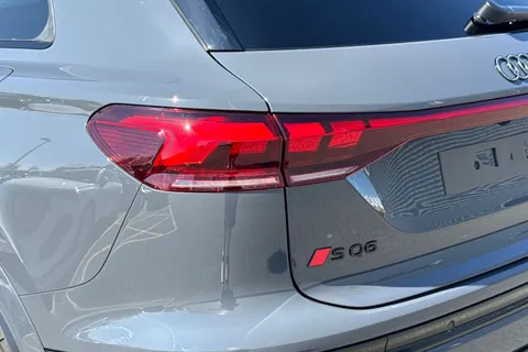  Audi Sq6 E-Tron 100kWh S Black Edition Auto quattro 5dr Thumbnail #8