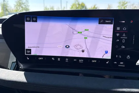  Audi Sq6 E-Tron 100kWh S Black Edition Auto quattro 5dr Thumbnail #17