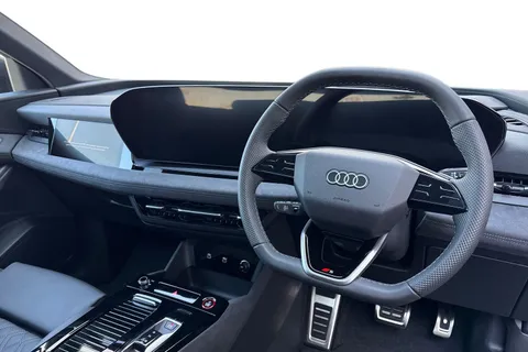  Audi Sq6 E-Tron 100kWh S Black Edition Auto quattro 5dr Thumbnail #18