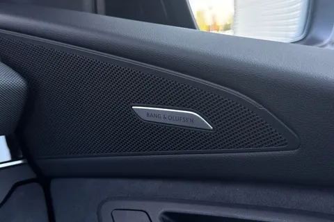  Audi Sq6 E-Tron 100kWh S Black Edition Auto quattro 5dr Thumbnail #25