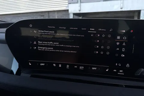  Audi Sq6 E-Tron 100kWh S Black Edition Auto quattro 5dr Thumbnail #40