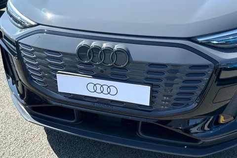  Audi Sq6 E-Tron 100kWh S Black Edition Auto quattro 5dr Thumbnail #55