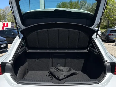 MF75LTA SEAT Leon 1.5 e-Hybrid FR Sport 5dr DSG [DAP] **VAT QUALIFYING** Thumbnail #11