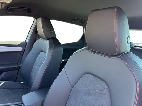 MF75LTA SEAT Leon 1.5 e-Hybrid FR Sport 5dr DSG [DAP] **VAT QUALIFYING** Thumbnail #12