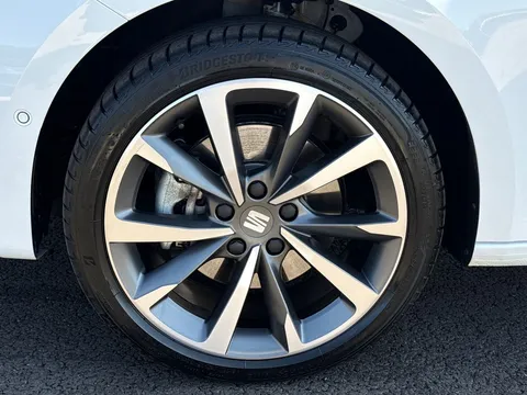 MF75LTA SEAT Leon 1.5 e-Hybrid FR Sport 5dr DSG [DAP] **VAT QUALIFYING** Thumbnail #23