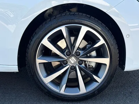 MF75LTA SEAT Leon 1.5 e-Hybrid FR Sport 5dr DSG [DAP] **VAT QUALIFYING** Thumbnail #25