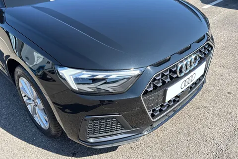 8 of 50 for Audi A1 1.0 TFSI 30 Sport Sportback Euro 6 (s/s) 5dr