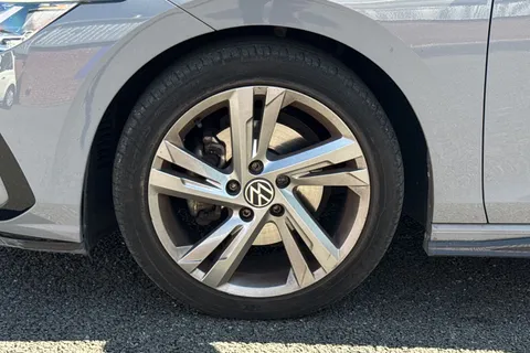 VK21KKL Volkswagen Golf 1.5 TSI R-Line Euro 6 (s/s) 5dr Thumbnail #15