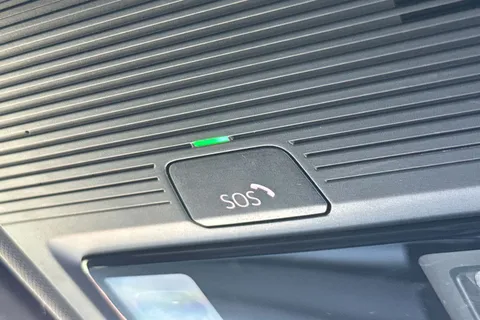 VK21KKL Volkswagen Golf 1.5 TSI R-Line Euro 6 (s/s) 5dr Thumbnail #38