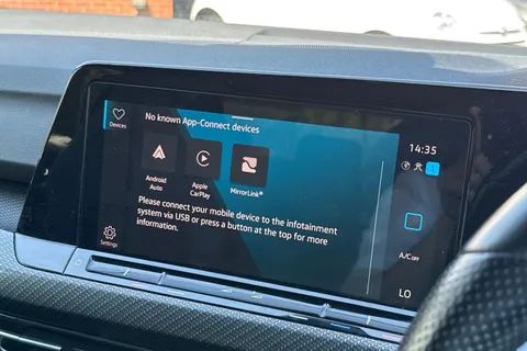 VK21KKL Volkswagen Golf 1.5 TSI R-Line Euro 6 (s/s) 5dr Thumbnail #40