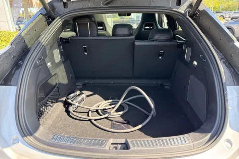 DF75KYS BYD Sealion 7 91.3kWh Excellence Auto AWD 5dr Thumbnail #10