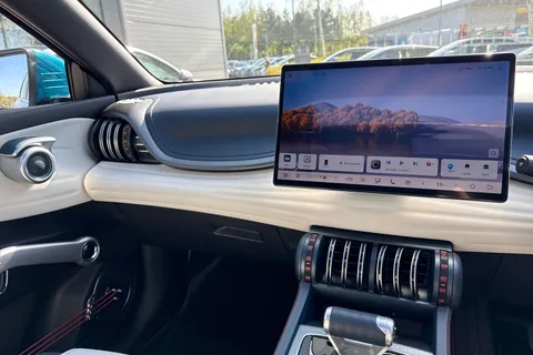 15 of 48 for BYD ATTO 3 60.48kWh Design Auto 5dr