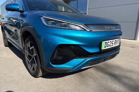 17 of 48 for BYD ATTO 3 60.48kWh Design Auto 5dr