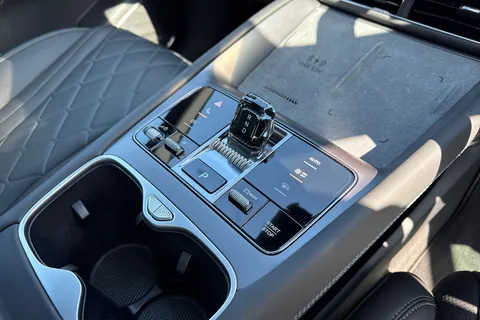 DF75KYS BYD Sealion 7 91.3kWh Excellence Auto AWD 5dr Thumbnail #20