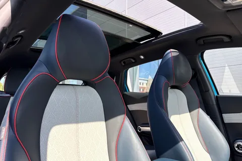 21 of 48 for BYD ATTO 3 60.48kWh Design Auto 5dr