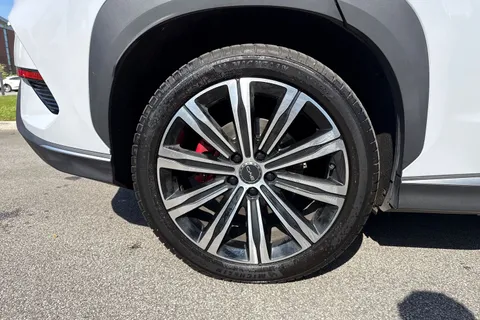 DF75KYS BYD Sealion 7 91.3kWh Excellence Auto AWD 5dr Thumbnail #23