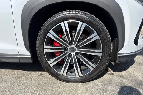 DF75KYS BYD Sealion 7 91.3kWh Excellence Auto AWD 5dr Thumbnail #24