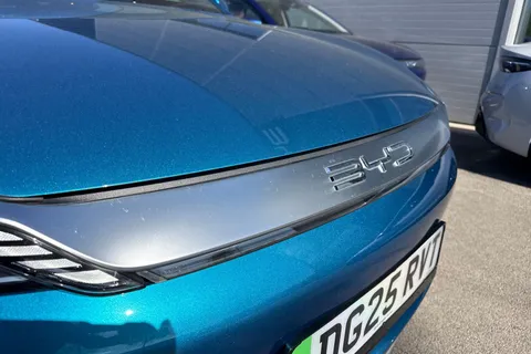 25 of 48 for BYD ATTO 3 60.48kWh Design Auto 5dr