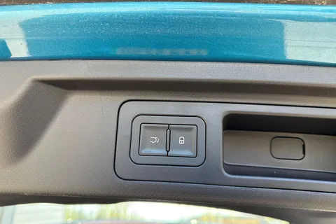 30 of 48 for BYD ATTO 3 60.48kWh Design Auto 5dr