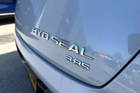 DF75FGM BYD SEAL 82.5kWh Excellence Auto AWD 4dr Thumbnail #31